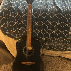 Mitchell D120BK dreadnought