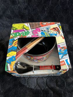Marvel Soup Bowl With Chopsticks And Spoon