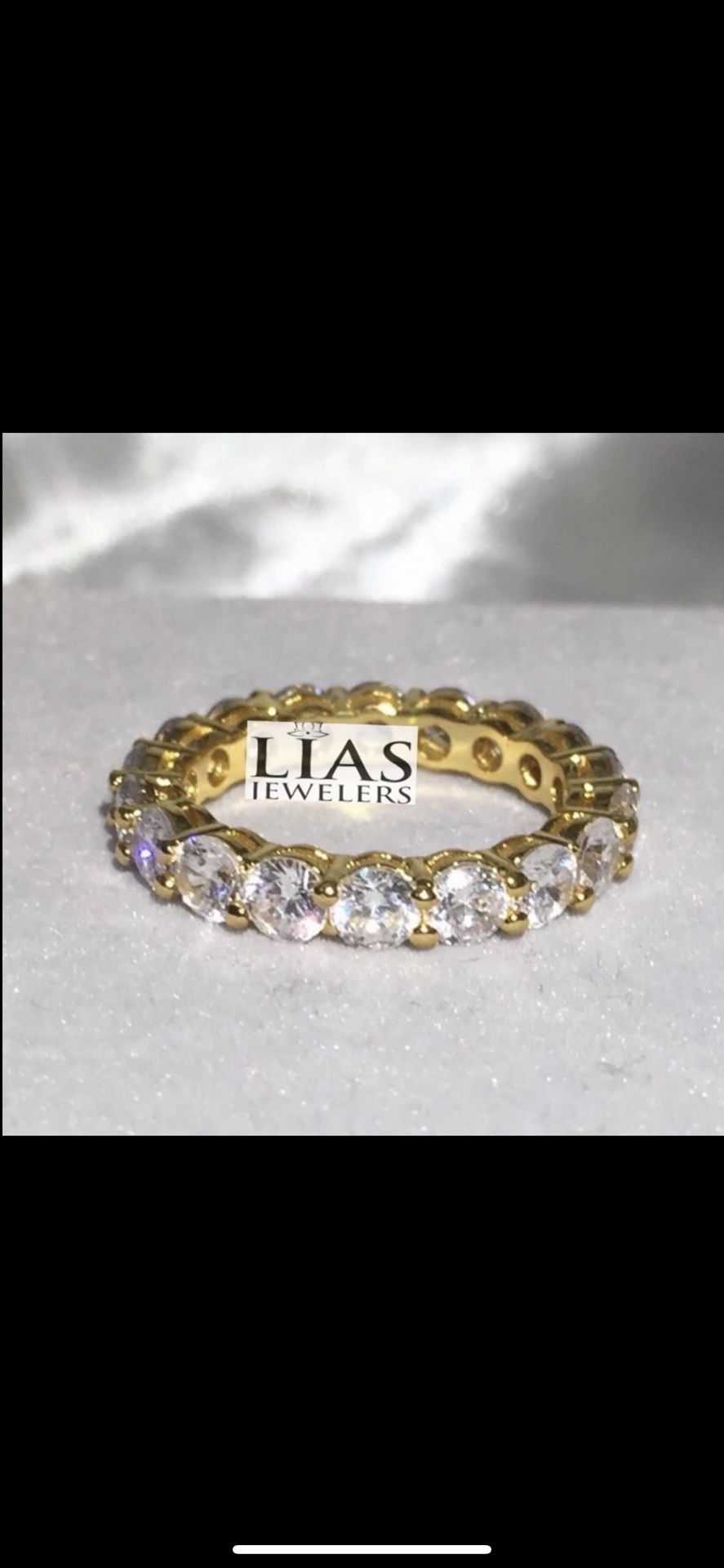 New 18k Yellow Gold Wedding Ring