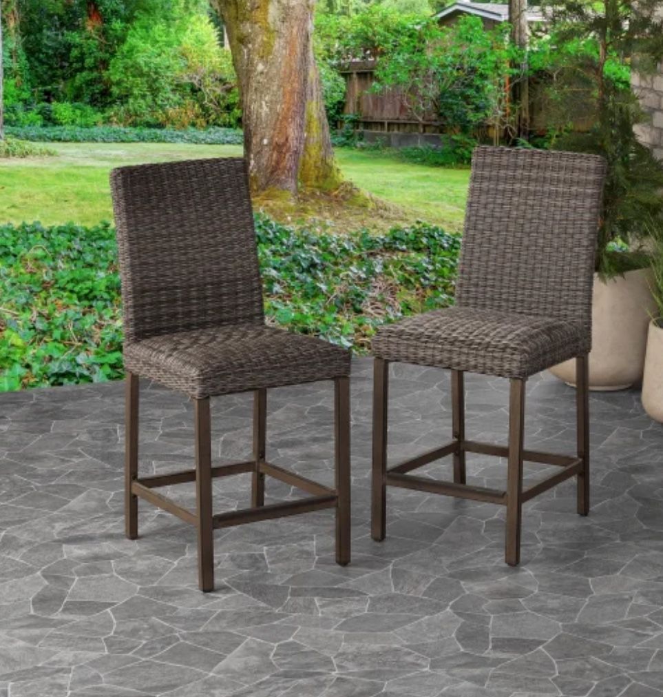 New Agio McKinnon 2-pack Outdoor Dining Stools Retails for over $340 New (open box) Features: Includes: 2 High Dining Stools All-weather Wicker is R