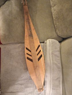 Dulcimer 5 String Instrument
