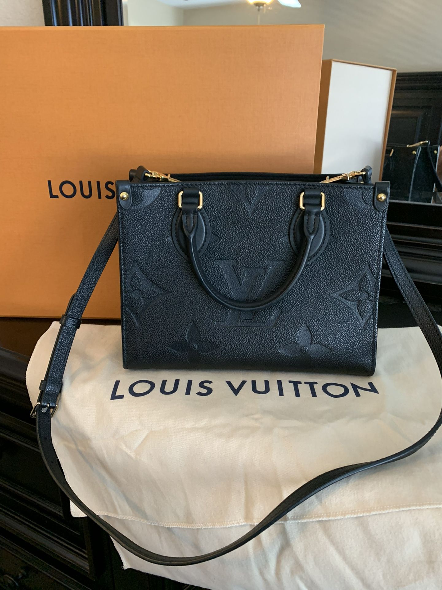 Shop Louis Vuitton MONOGRAM EMPREINTE 2021 SS Onthego pm (M45653