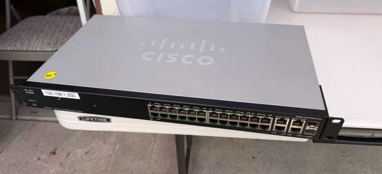 Cisco 24-Port 10/100 Managed Switch