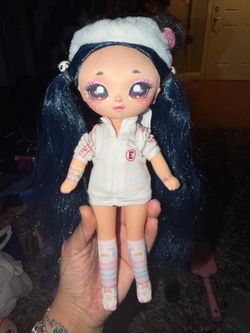 Na Na Na Surprise doll