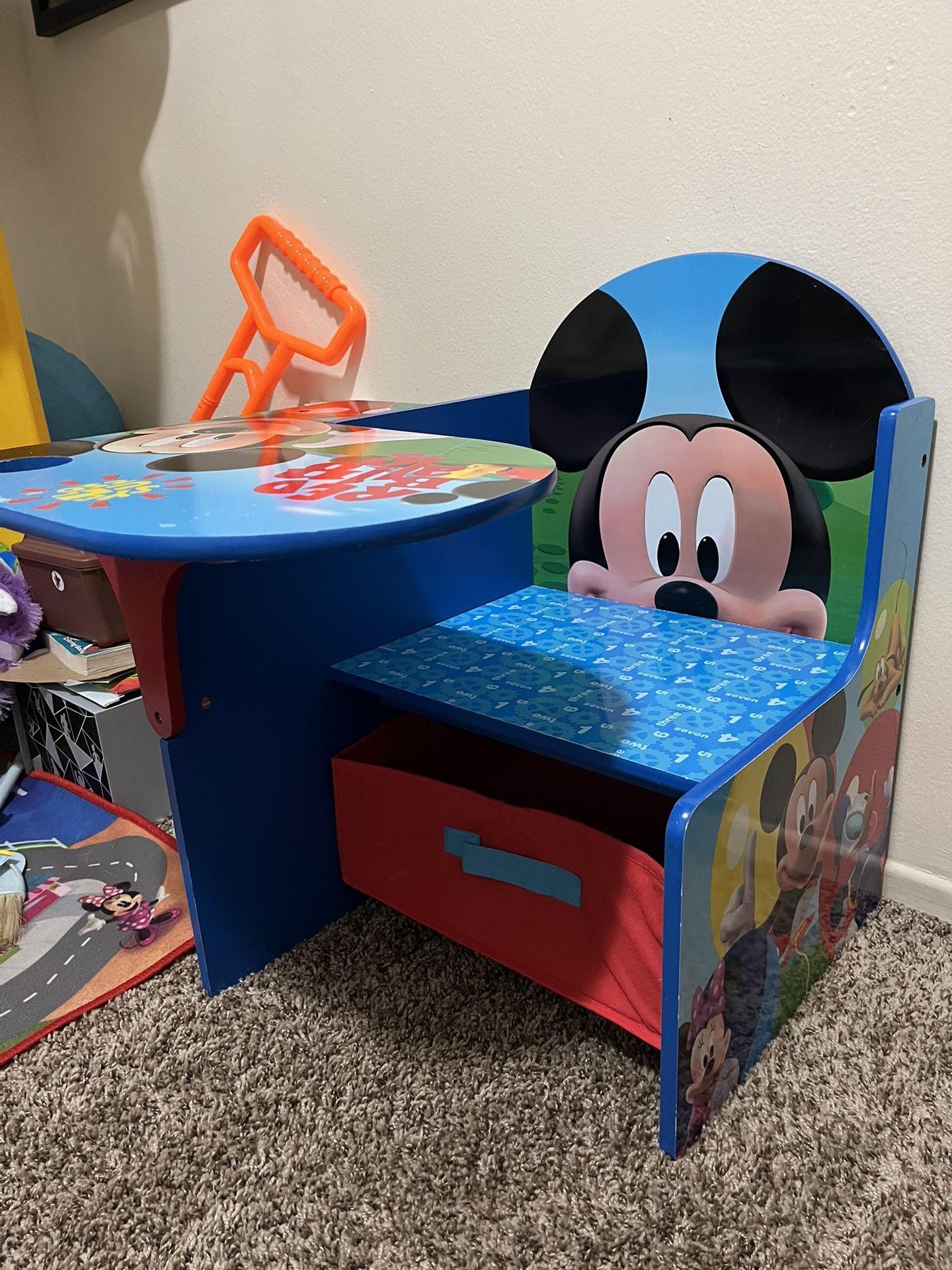 Disney Toddler desk