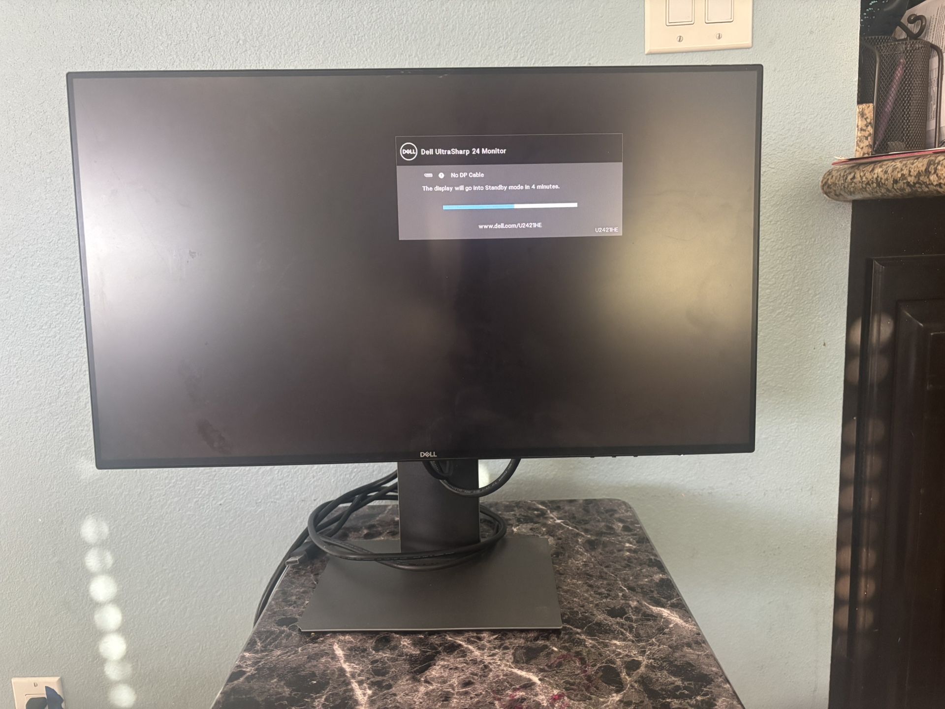 Dell Monitor U2421HE