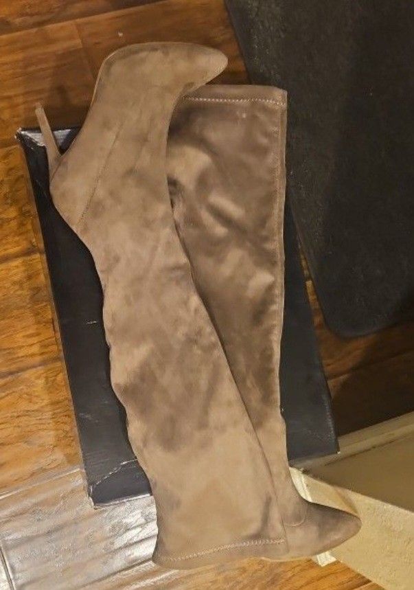 Women Boots