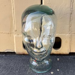 Clear glass mannequin head