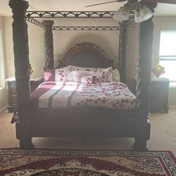 Bed For Sale !!2500 King Size Bed With 2 Small Dressers and One Full One.