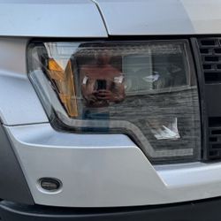 Ford F150 Morimoto XB EVO Sequential Headlights 