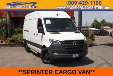 2024 Mercedes-Benz Sprinter 2500
