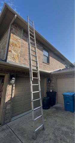 28’ foot WERNER aluminum ladder