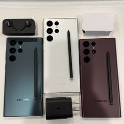 Samsung Galaxy S22ultra , 128Gb , Green Color, Unlocked for any company Color, Excellent Condition,  Comes with earphone & Charger  Price is firm 