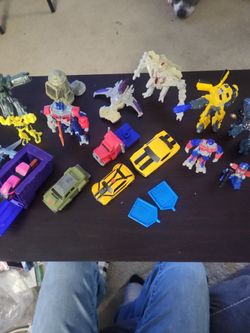 2010 McDonalds Transformers 16 figure lot