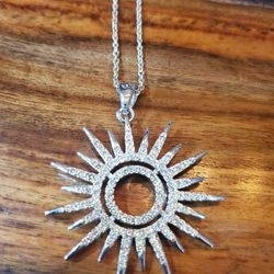 Park Lane Neaklace With Starburst Pendant 