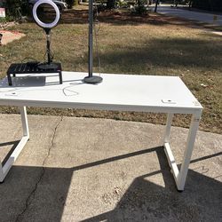 White Desk With Metal Legs
