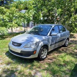 2009 KIA RIO