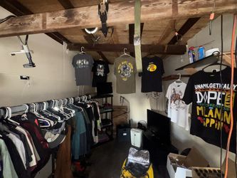 HUGE CLOTHING DROP 🔥 MIXED APPAREL • VERIFIED SELLER • EVERYTHING GOES