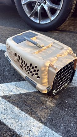 Pet carrier