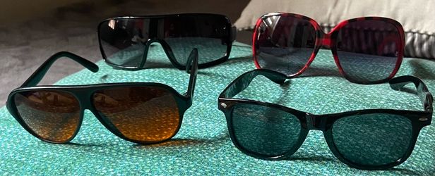 Stylish shades (4 pair)