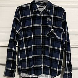 Men’s Medium Van’s Button Plaid Shirt