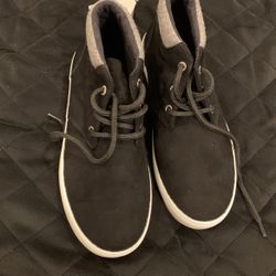 Old Navy Kid Shoes