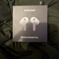 Galaxy Buds4 Pro (sealed)