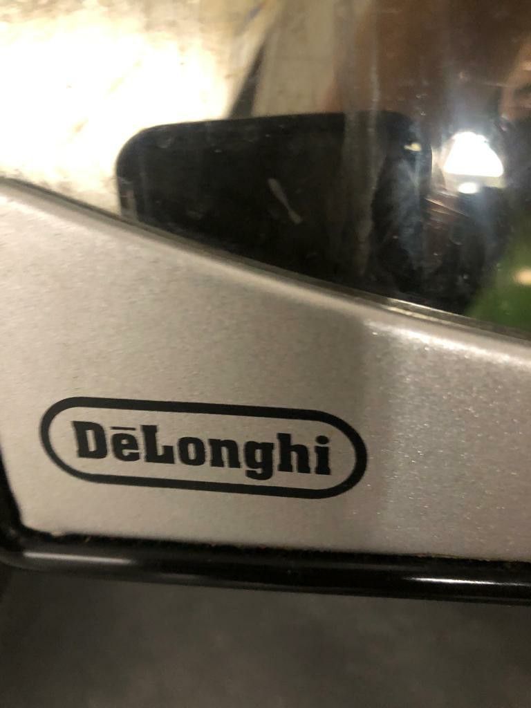 DeLonghi XR640 Retro Toaster Oven for Sale in Clovis, CA - OfferUp