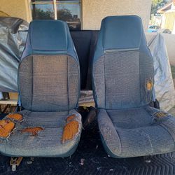 No Limit Upholstery 