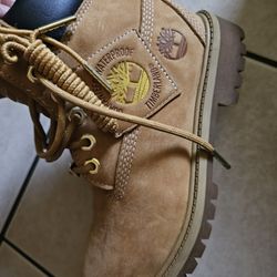 Timberland Boots Size 4Y