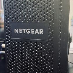 Netgear DOCSIS® 3.0 24x8 Cable Modem (CM600)