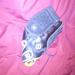 14" Like New "Wilson" Softball Glove..(Black)...