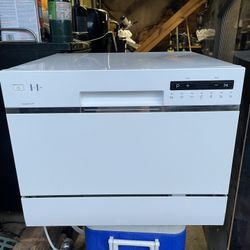 Small Dish Washer