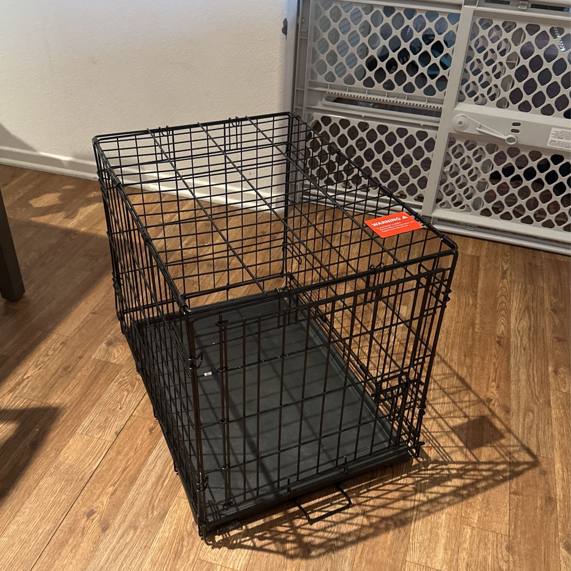 Dog crate $30