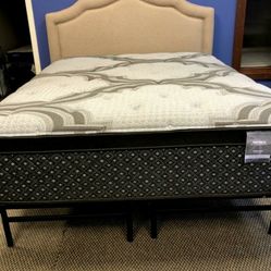 DISCOUNT MATTRESS only $20 to take one home