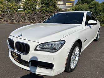 2014 BMW 750i