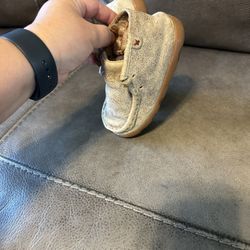 Ropa Y Zapatos Para Niños 