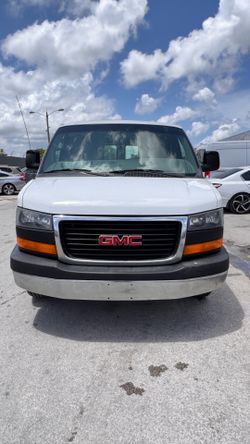 2015 GMC Savana 2500