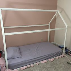 Montessori Twin size Floor House Bed And Mattress