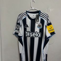 Newcastle 25/26 Home Jersey (Any Size)