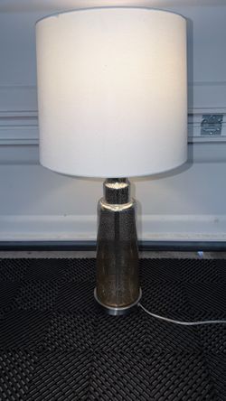 BEDROOM LAMP