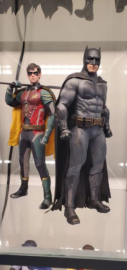 Hot toys and Soosoo Toys