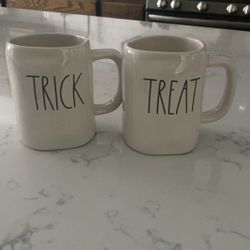 Rae Dunn "Trick or Treat" mugs