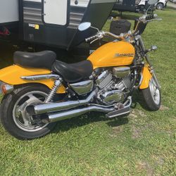 1996 Honda Magna 750