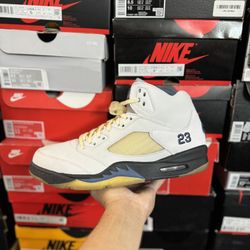 Jordan AMM 5s Dawn size 13W 11.5M VNDS 