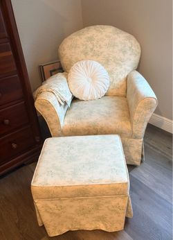 Glider/rocker with ottoman and custom valances