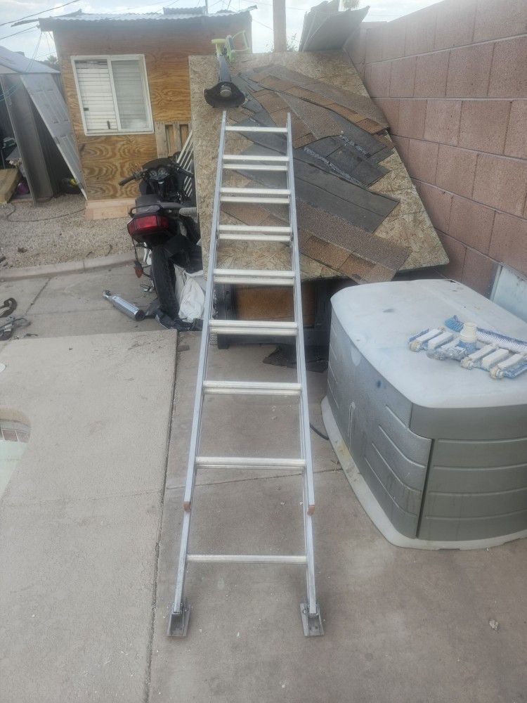 8 Foot Extention Aluminum Ladder