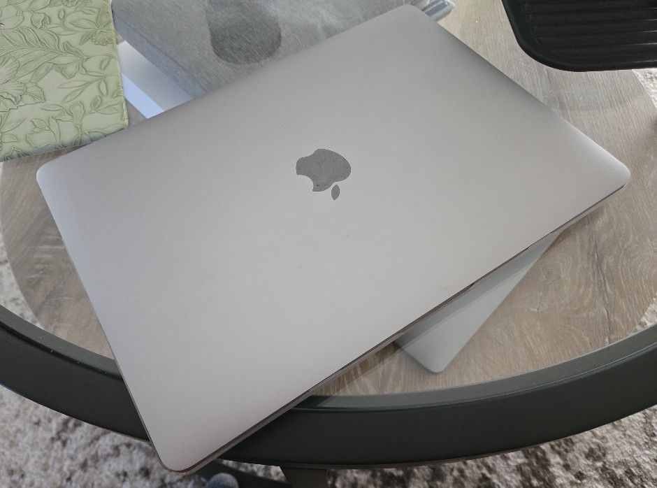 MacBook Pro M1