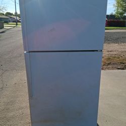 Whirlpool Refrigerator 