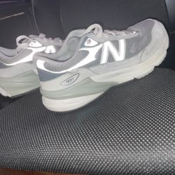 used New Balance 990v6